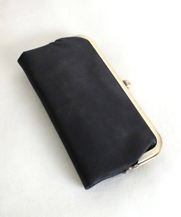 Clutch | Karen Kiss Lock Clutch Bag: Black